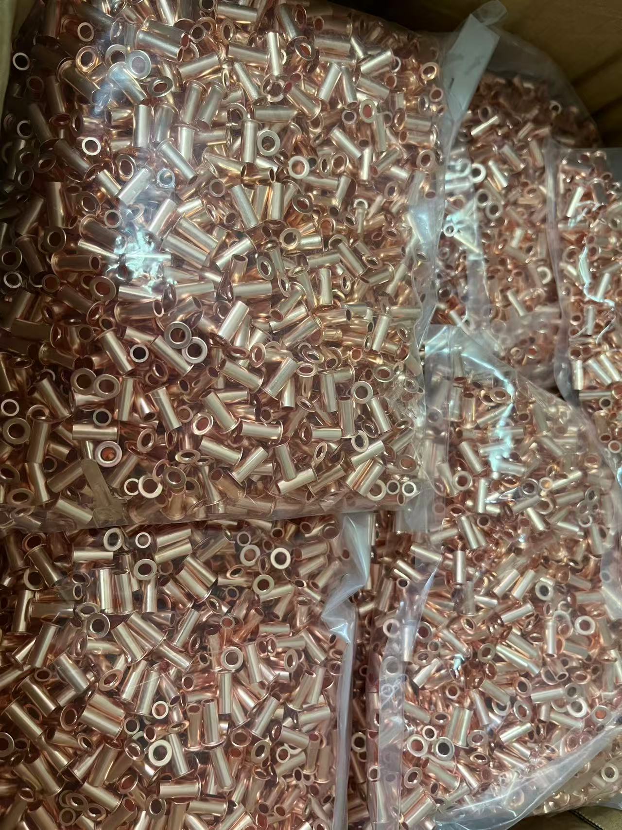 Nuote Metals Menghantar Rivet Tiub Tembaga DIN 7340 A ke Hungary – Kelompok Kecil, Ketepatan Penuh